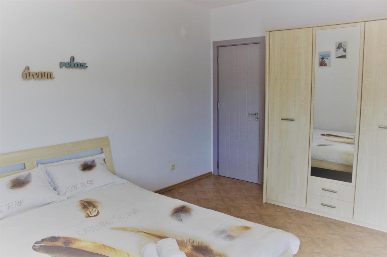 Hotel Dream House Carewo Zewnętrze zdjęcie